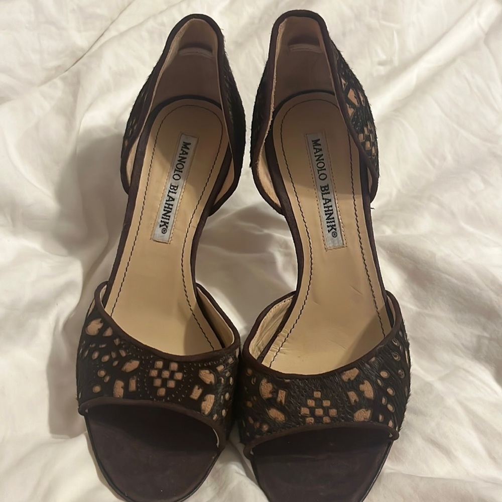 Manolo Blahnik d’Orsay open toe brown pony hair lace heels size 36